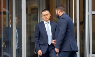 Triệu Trường Bằng rời tòa án sau khi hòa giải chấp nhận bị phạt