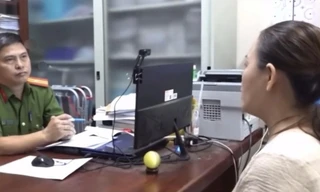 Nghi phạm Nguyễn Thị Hồng Bích tại cơ quan điều tra