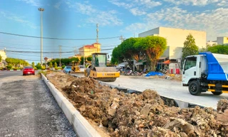 Hộ dân án ngữ gần 20 năm bàn giao mặt bằng, đường ở trung tâm Bạc Liêu bao giờ thông xe?