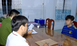 Bắt đối tượng hiếp dâm trẻ em mang lệnh truy nã đặc biệt 