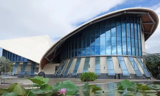 Cách hết chức vụ trong Đảng đối với Phó Giám đốc Nhà hát Cao Văn Lầu