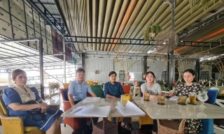 Cà Mau: Giám đốc Sở Y tế lý giải việc nhân viên y tế bị cắt 20% ưu đãi nghề