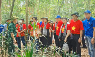 Tuổi trẻ Cà Mau viết tiếp câu chuyện hòa bình 