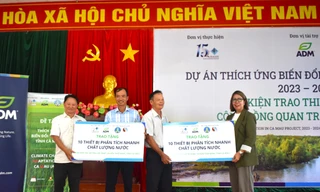 Trao thiết bị phân tích nhanh chất lượng nước cho tỉnh Cà Mau