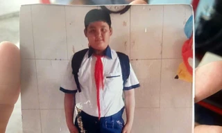 Bé trai 12 tuổi bán vé số mất tích