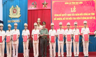 Công an Bạc Liêu công bố Quyết định bổ nhiệm Điều tra viên cấp xã