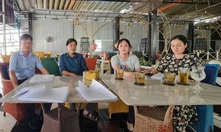 Chi trả sớm chế độ ưu đãi nghề bị cắt sai cho nhân viên y tế ở Cà Mau