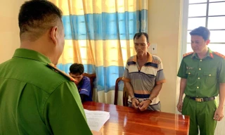 Khởi tố, bắt ông dượng làm cháu gái có thai 27 tuần tuổi