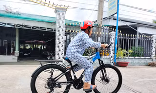 Một doanh nghiệp muốn chu cấp cho bé trai hai lần rơi vào cảnh không cha, không mẹ