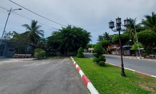 Hai căn nhà 'nằm giữa đường' trung tâm TP Bạc Liêu gần 20 năm