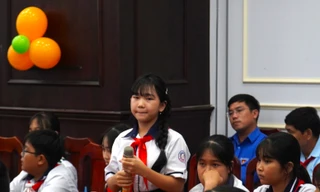 Thiếu nhi Cà Mau băn khoăn về sữa giả, thực phẩm bẩn bán ở cổng trường