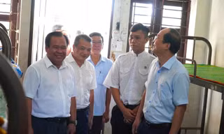 Nghiên cứu cơ chế đặc thù cho học sinh dân tộc thiểu số ở Cà Mau
