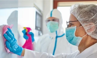 Bất ngờ có thêm một hậu quả của COVID-19: Bệnh nhân đã khỏi bỗng rụng răng mà không hề đau