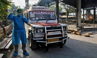 Tài xế xe cấp cứu