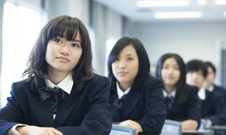 Nhật Bản: Một người bí ẩn đem bọc tiền đến tặng các trường học rồi biến mất không dấu vết