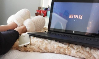 Hack Netflix của người yêu cũ