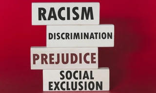 Ngừng phân biệt chủng tộc