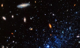 Sửng sốt với hình ảnh thiên hà cổ đại đang hồi sinh