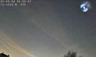 Phát hiện luồng sáng khổng lồ, có phải do người ngoài hành tinh gây ra?