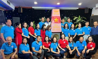 Thứ trưởng Bộ Ngoại giao Lê Thị Thu Hằng thăm cộng đồng người Việt Nam tại Ba Lan