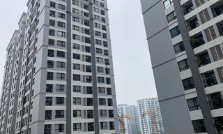 Nhiều người dân ở chung cư Hà Nội sáng nay cảm thấy rung lắc do ảnh hưởng từ động đất ở Lào