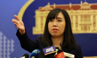 Việt Nam yêu cầu Trung Quốc chấm dứt đưa máy bay ném bom ra Hoàng Sa