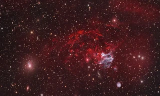 Học sinh tìm ra hố đen 'hồn ma vũ trụ' lớn gấp đôi Ngân Hà