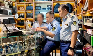 Thông tin thi hành án vụ ông Đinh La Thăng; Chiêu né kiểm tra của tiểu thương Saigon Square