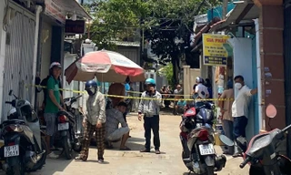 1 người tử vong khi dỡ nhà ở TPHCM, cảnh sát phong tỏa hiện trường