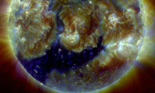 Vết đen khổng lồ xuất hiện, ngày 14-6 sẽ tác động đến Trái Đất