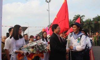 Xúc động trong Lễ giao quân tại Bình Định