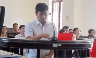 CSGT đi BMW biển giả tông chết người bị đề nghị 3-5 năm tù