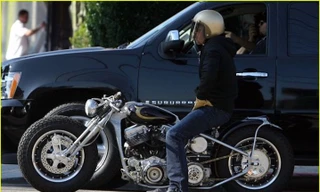 Mục kích dàn môtô siêu độc của tài tử Brad Pitt