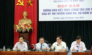  Thứ trưởng Bùi Văn Ga công bố chủ trương về kỳ thi quốc gia với báo chí. Ảnh: An Ninh Thủ Đô