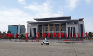 Ông Lê Ánh Dương, Phó Chủ tịch Thường trực UBND tỉnh Bắc Giang phát biểu tại cuộc họp báo