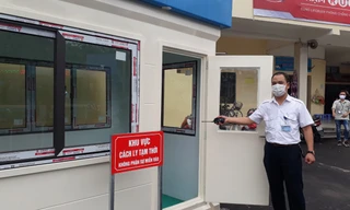 Phòng cách ly tại bến xe Giáp Bát