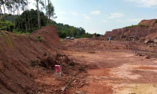 Ông Dương Văn Thái, Chủ tịch tỉnh Bắc Giang chủ trì cuộc họp