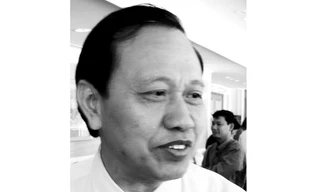 Quyết tâm kiện!