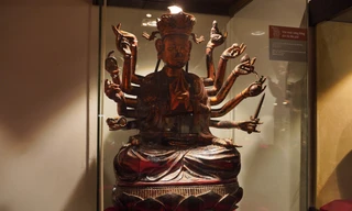 Chiêm ngưỡng hơn 500 cổ vật hiếm qua các thời kỳ 'Văn minh sông Hồng đến Hà Nội phố'