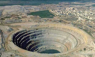 Nga sở hữu mỏ kim cương khổng lồ