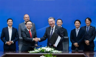 Con trai ông Phạm Nhật Vượng lần đầu mua cổ phiếu Vingroup