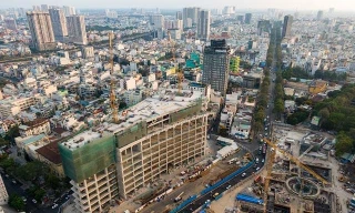 Không thể gỡ nợ xấu nếu tín dụng bất động sản 'đóng băng'