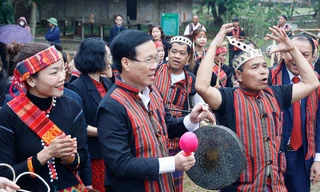 Chủ tịch nước Võ Văn Thưởng dự Ngày hội Sắc xuân trên mọi miền Tổ quốc