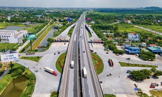 Cấp bách tăng vốn cho doanh nghiệp đường cao tốc lớn nhất Việt Nam 