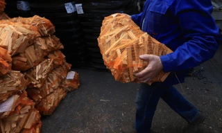 Lý do khiến dân châu Âu đổ xô săn lùng mặt hàng lâu đời nhất thế giới 