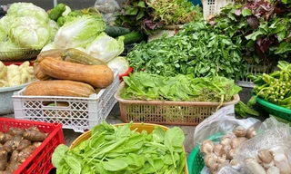 Thủ tướng: Xử lý nghiêm việc lợi dụng mưa lũ để tăng giá hàng hóa 