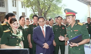 Thủ tướng Phạm Minh Chính dự lễ tôn vinh nhà khoa học trẻ áo lính