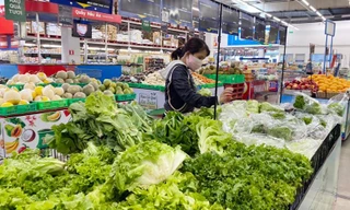 Rau không đảm bảo vào siêu thị đang khiến người dân mất niềm tin