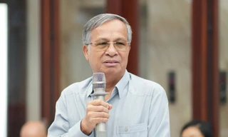 Xe hợp đồng vi phạm: Cần quản lý, giám sát thì mới xử phạt được