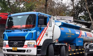 Bơm thêm 1.000m3 xăng dầu chấm dứt 'cơn khát' ở Hà Nội 
